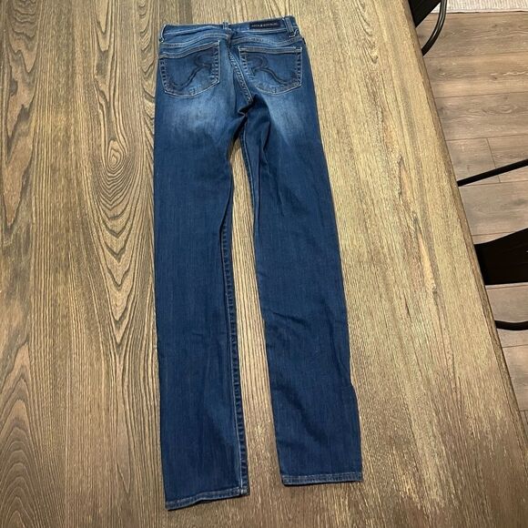 Rock & Republic Berlin Straight Jeans Pockets Distressed Denim Dark Wash Size 2 - Picture 10 of 12